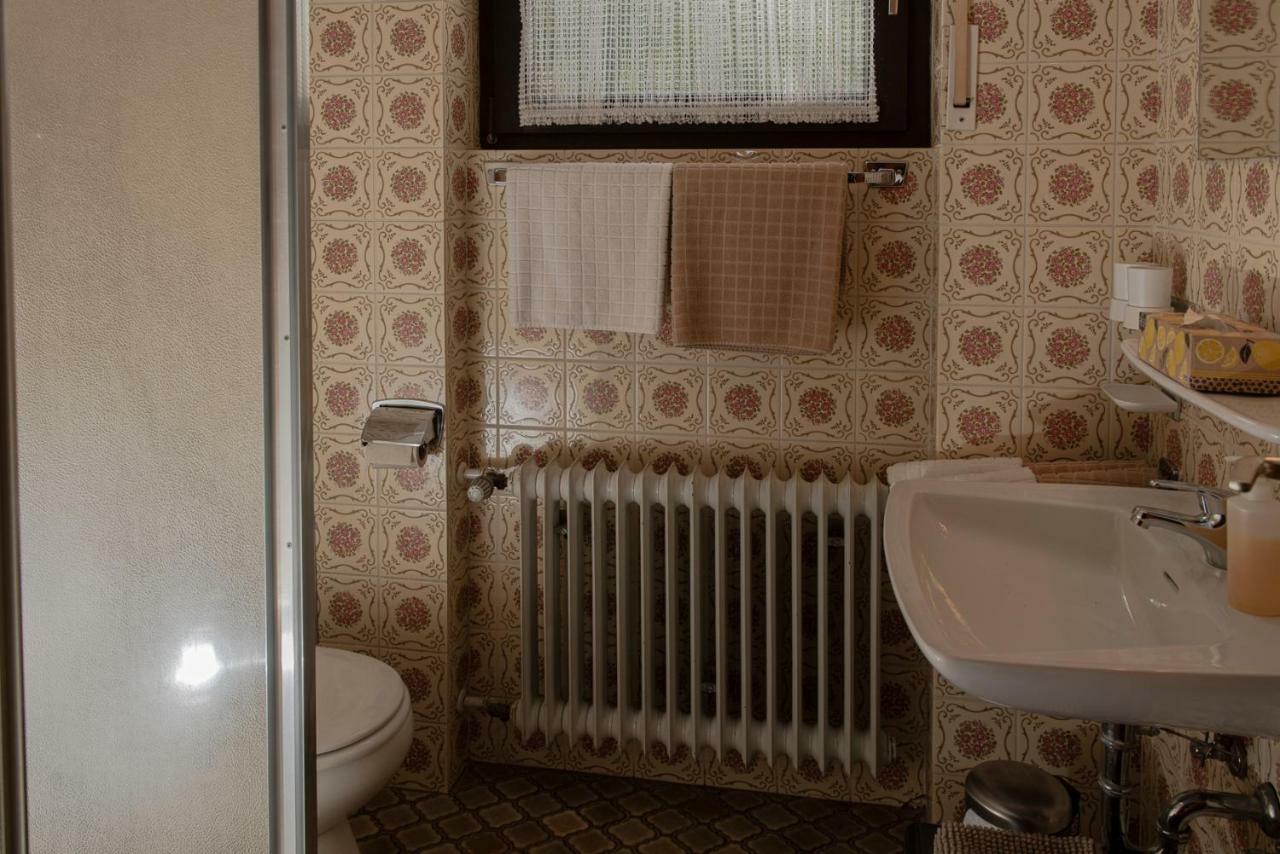 Gaestehaus Tannenhof Bad Bergzabern Bagian luar foto