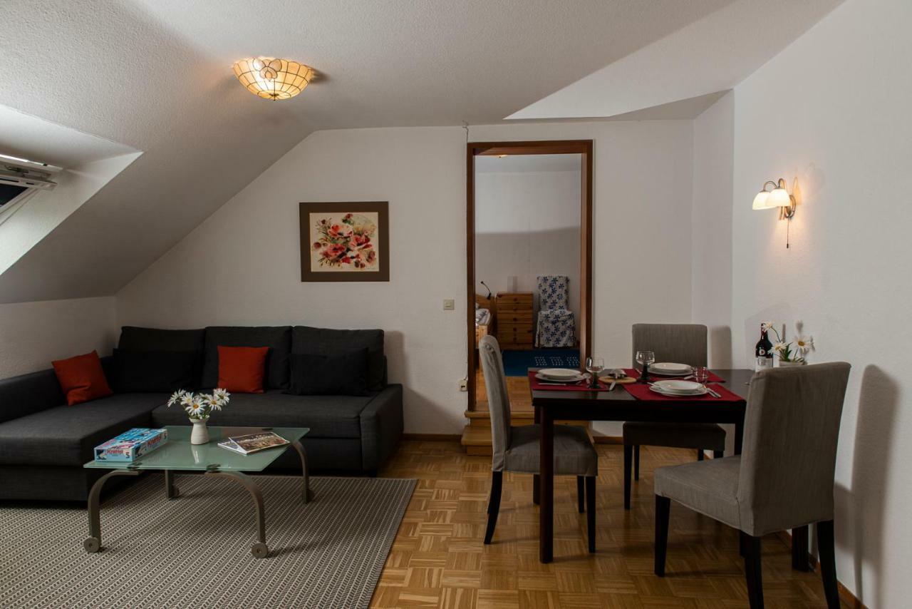 Gaestehaus Tannenhof Bad Bergzabern Bagian luar foto